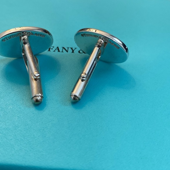 Tiffany & Co. Silver Cuff links - Picture 2 of 4